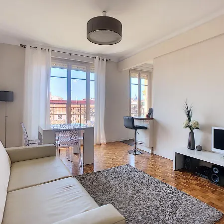 Le Montana Apartment